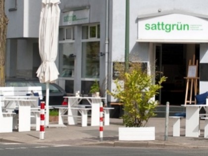 Sattgrün